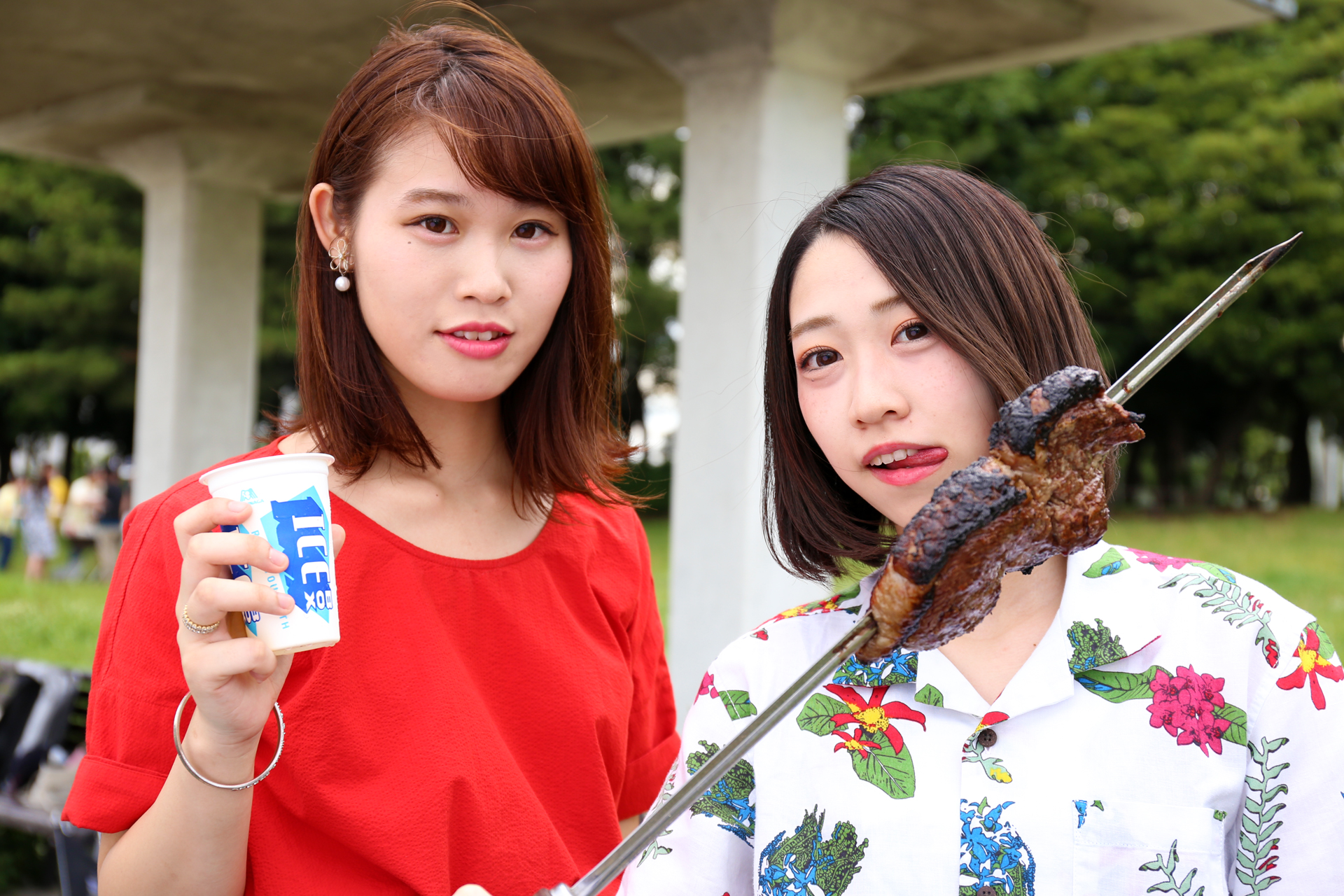 BBQに参加してくれたさえちゃん（左）とゆきちょす（右）！