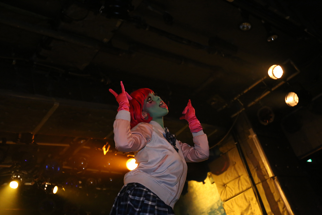 「歌舞伎町ハロウィン」のカオスなステージ