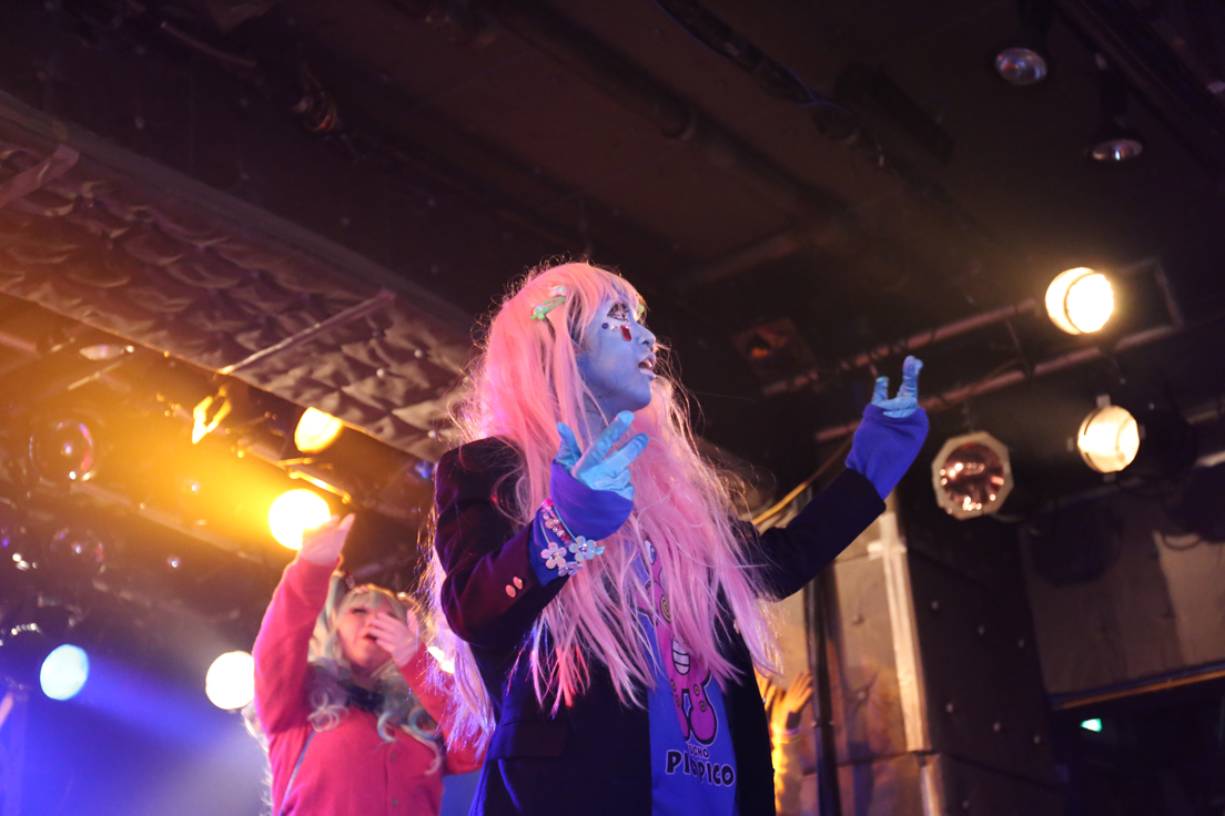 「歌舞伎町ハロウィン」のカオスなステージ