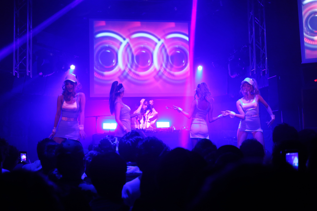 CYBERJAPAN DANCERS