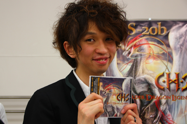 t+pazoliteさん