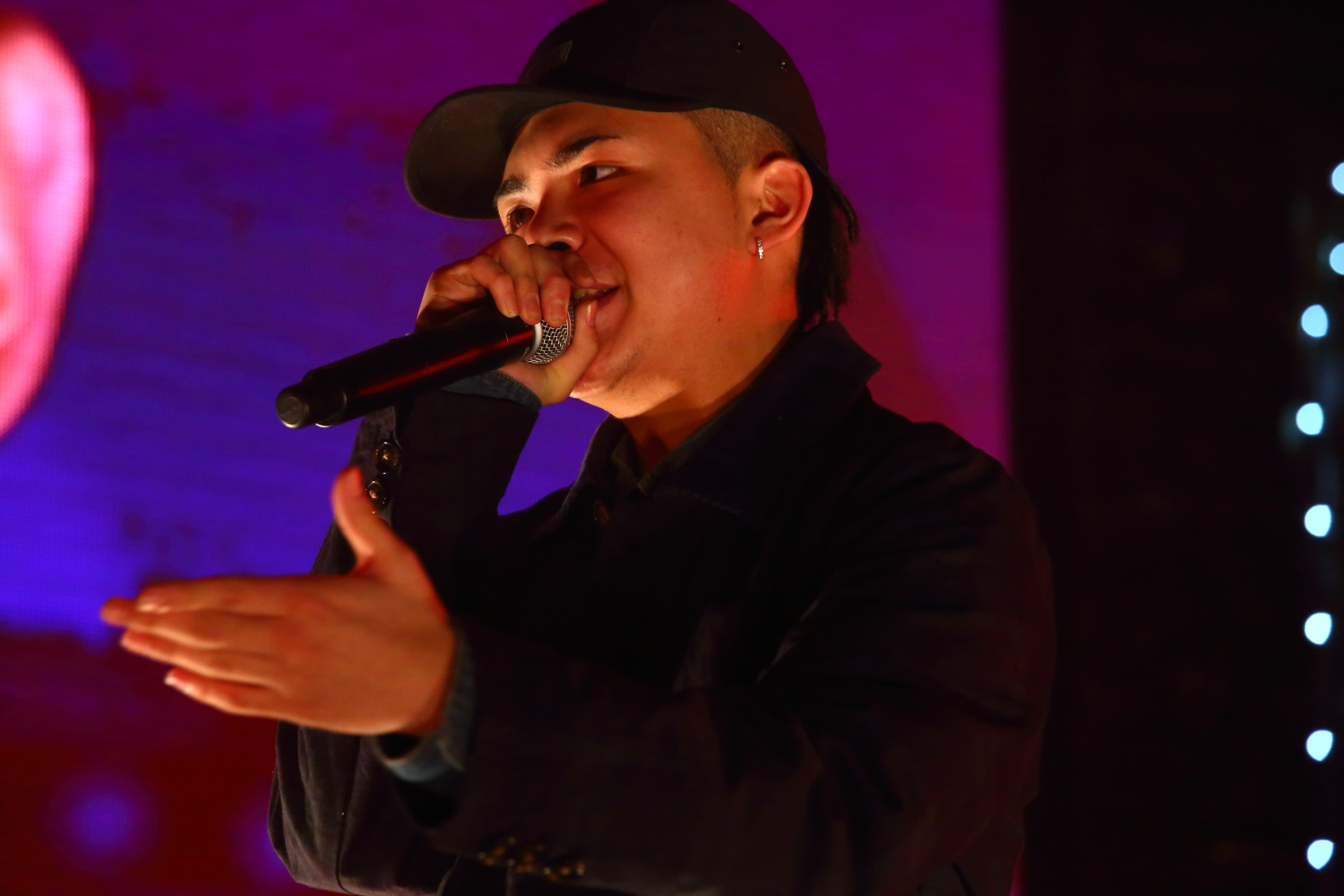 第9回 BAZOOKA!!!高校生RAP選手権_LEON a.k.a 獅子さん