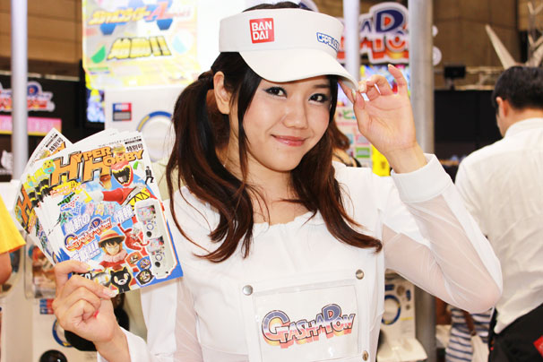 バンダイブースのコンパニオンさん2