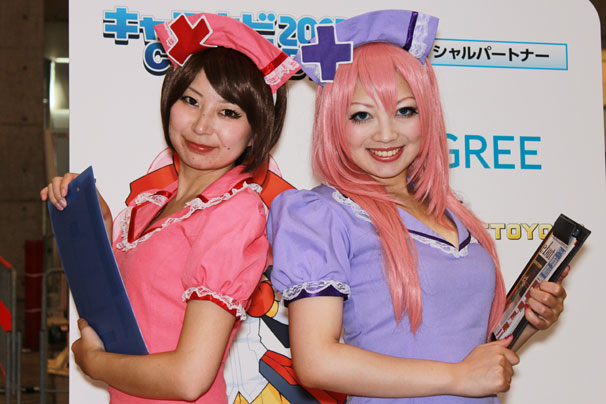 左がALISAさん、右がCOZOUさん2