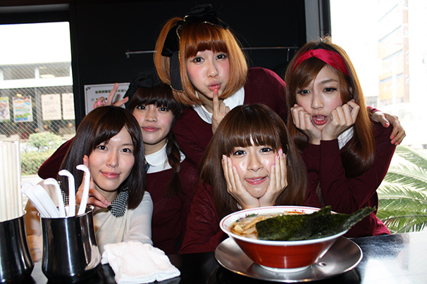ウェザーガールズ×ラーメン
