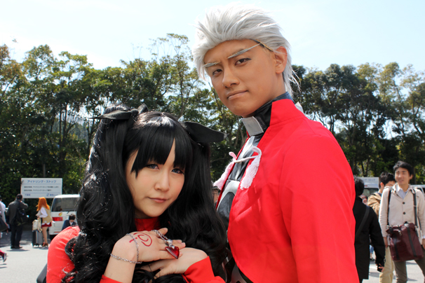 左：宗さんの「Fate/stay night」アーチャー　右：佐藤みつさんの「Fate/stay night」遠坂凛　コミケットスペシャル6コスプレ画像まとめ26