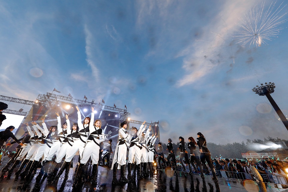 欅坂46 野外ワンマンライブ「欅共和国 2018」 撮影：上山陽介