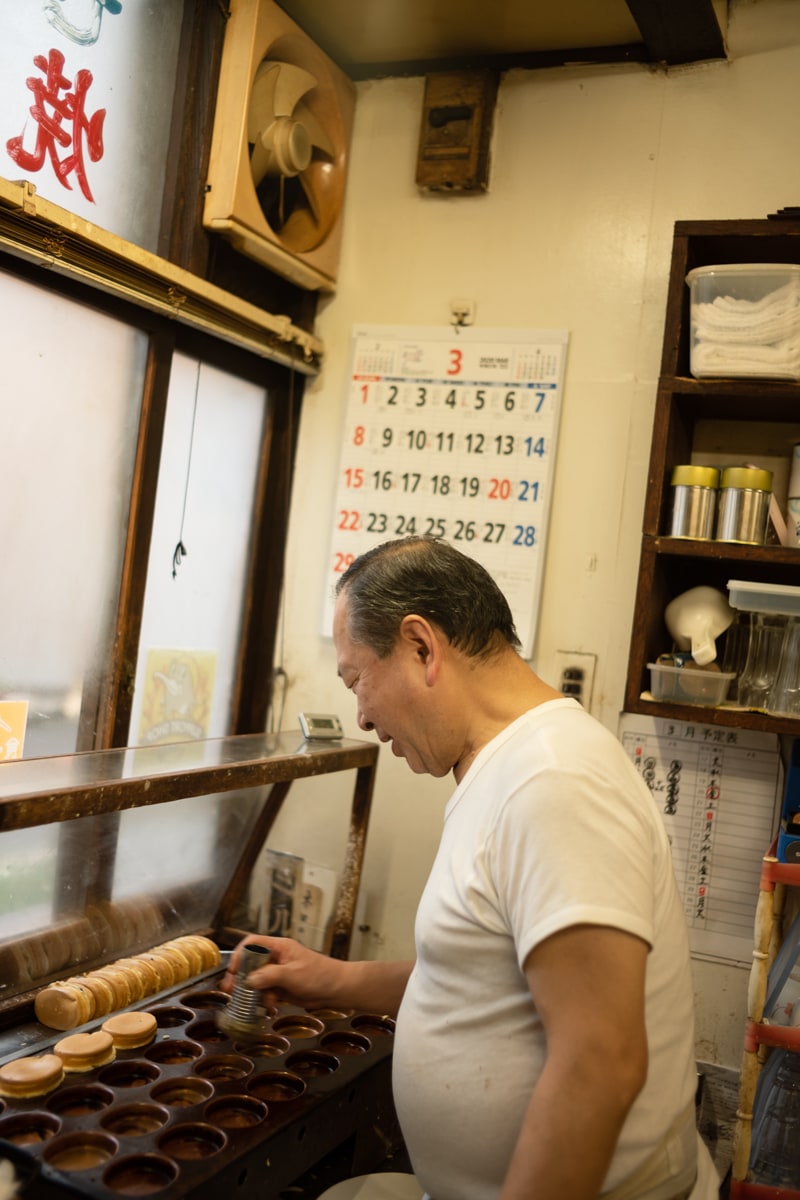 「菊池に後継を探してもらってんだよ」と、甘味処「梅月」のご主人