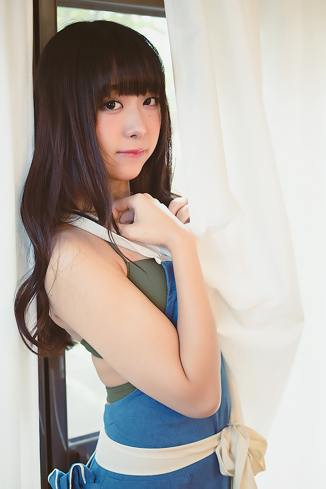 真島なおみさんの水着グラビア30