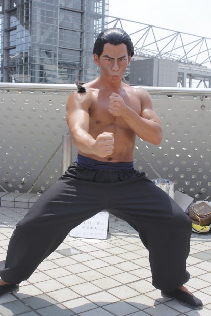 小林弁護士「烈海王」コスプレ_4