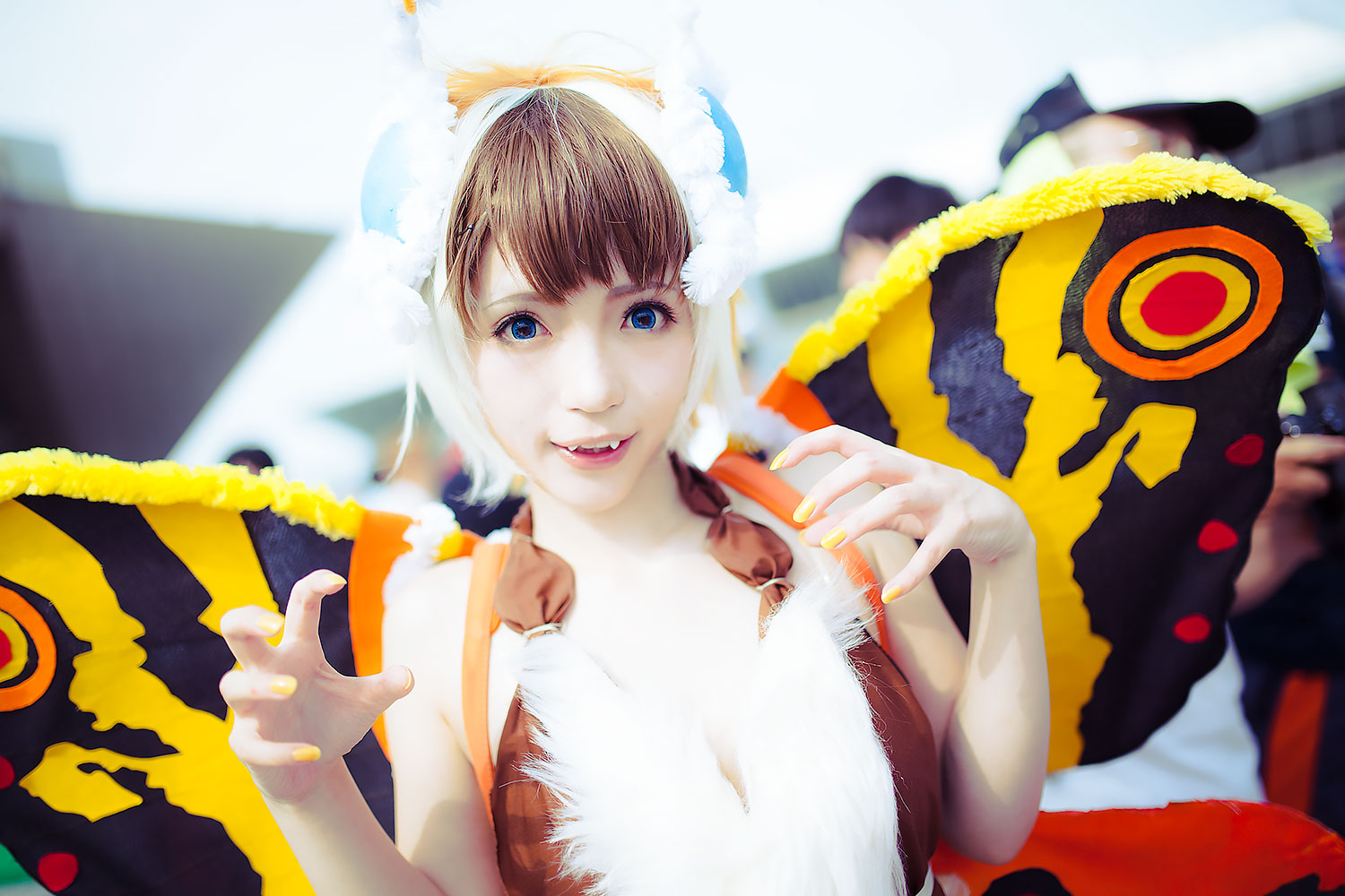 もころすさん（モスラ）