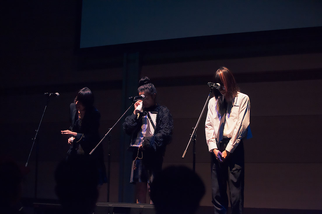 「カリスマサイド」ライブ