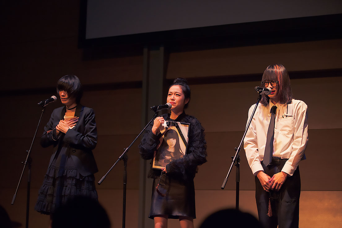 「カリスマサイド」ライブ