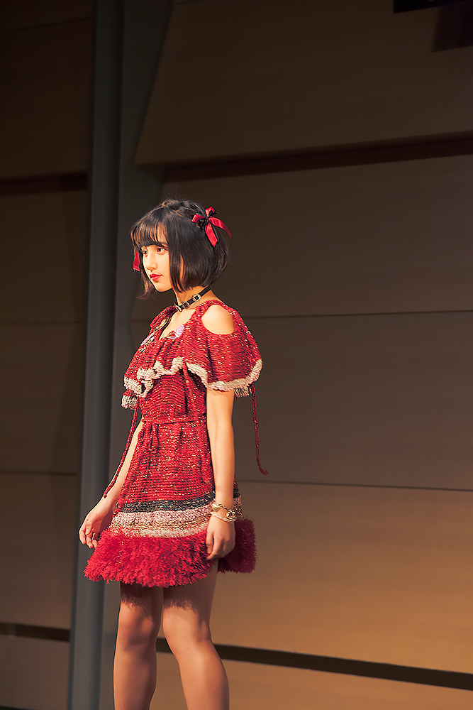 「ミスiD 2018」受賞者によるファッションショー