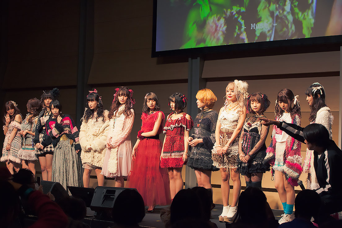 「ミスiD 2018」受賞者によるファッションショー