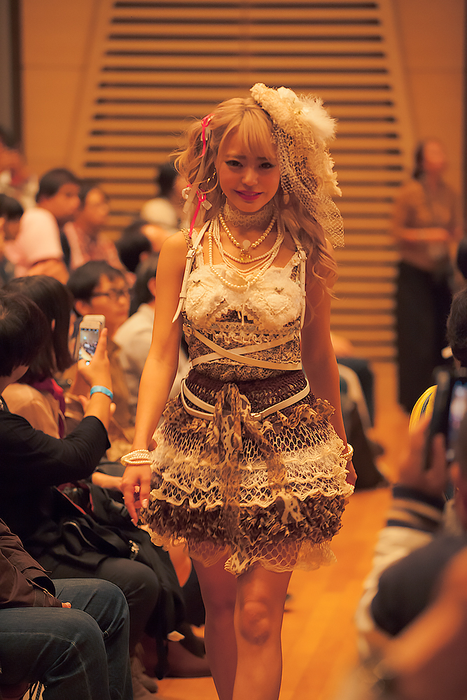 「ミスiD 2018」受賞者によるファッションショー