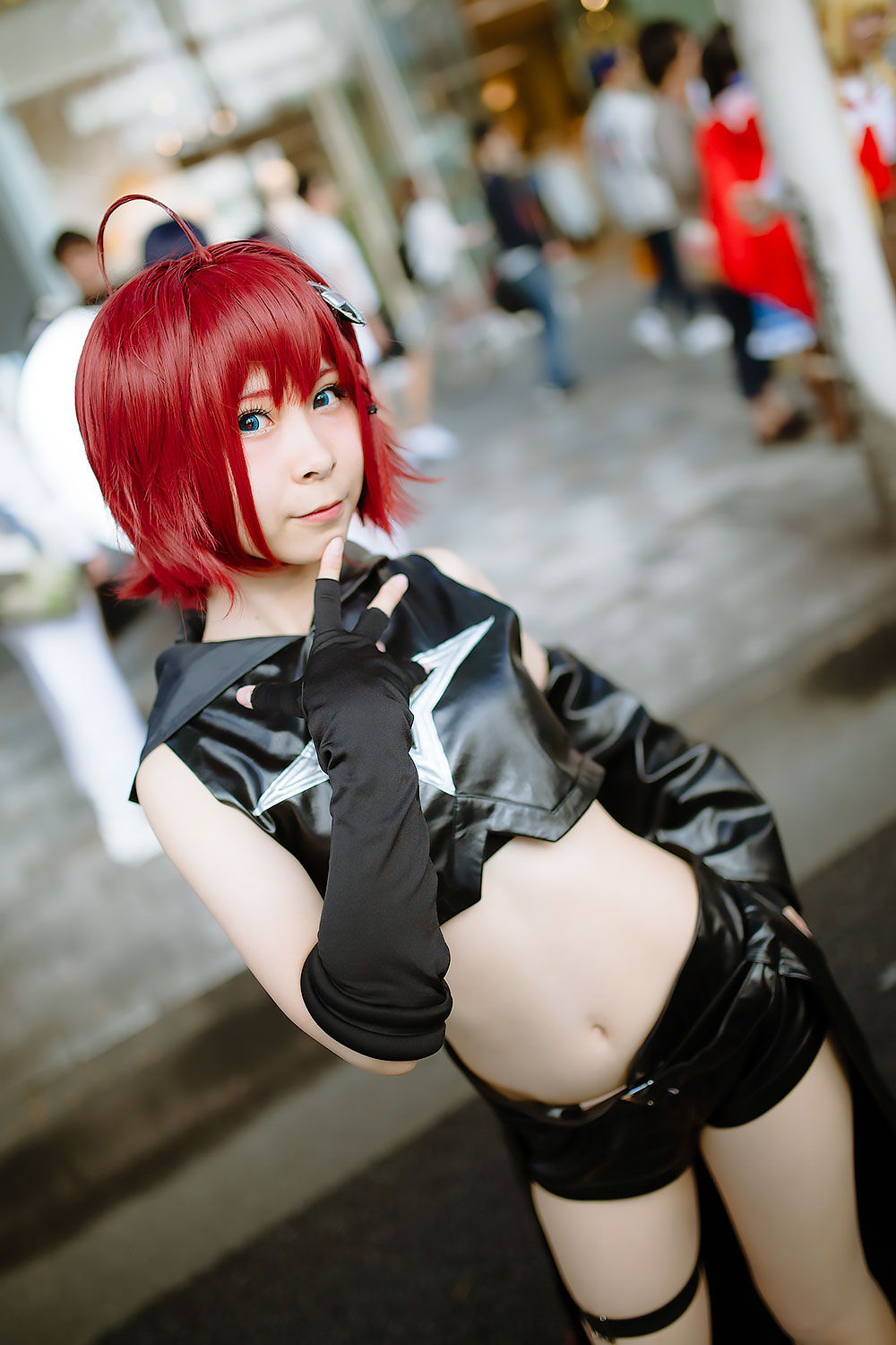 栄コスプレフェスティバルしらたきゆにょさん（『ToLOVEる』黒咲芽亜）