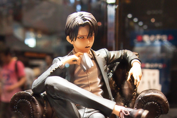 mensHdge「リヴァイ DX」