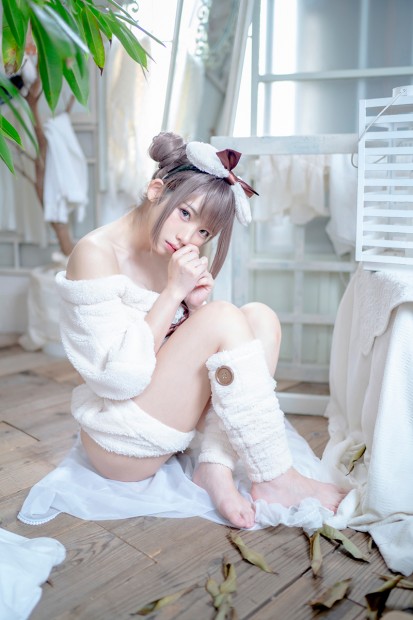 えなこさん