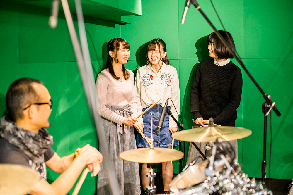 和氣あず未さん、鬼頭明里さん、春野杏さんが高橋まことさんに弟子入り！