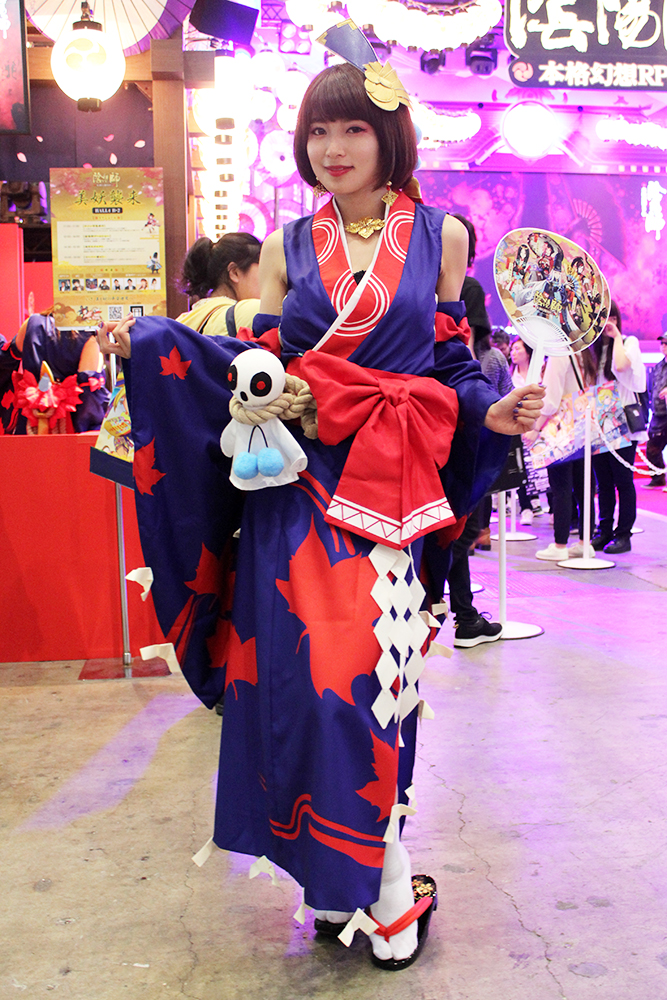 ニコニコ超会議2017のコスプレコンパニオン画像まとめ24