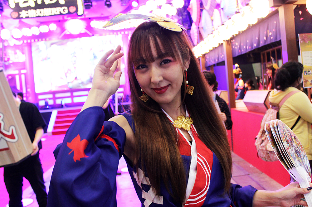 ニコニコ超会議2017のコスプレコンパニオン画像まとめ27