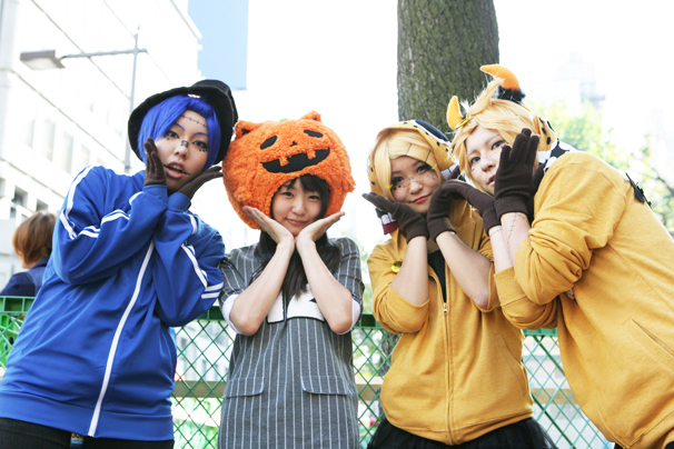 つぼみが覗くカメラの向こう側☆