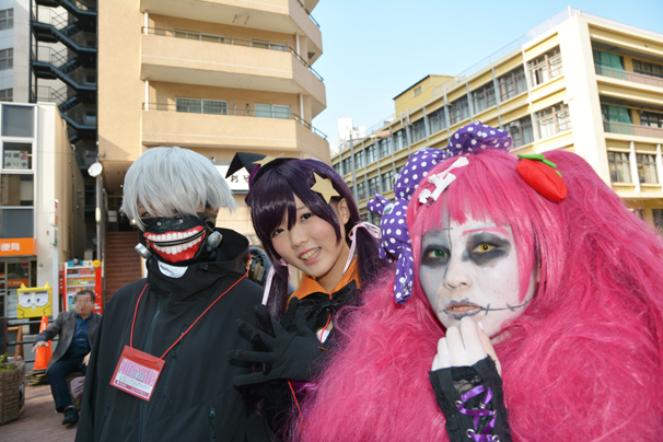 つぼみが覗くカメラの向こう側☆