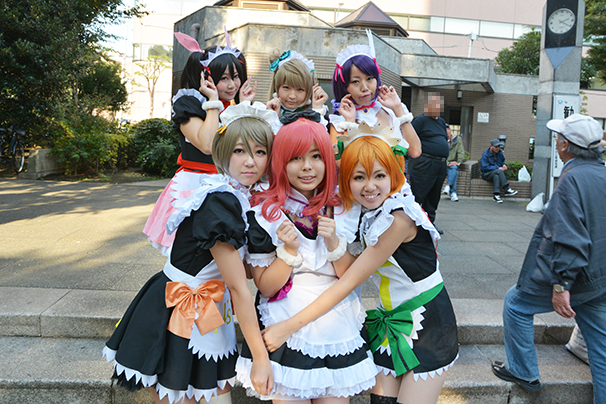 つぼみが覗くカメラの向こう側☆