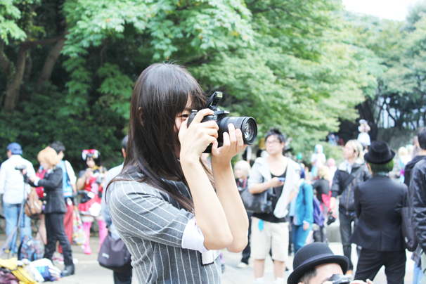 つぼみが覗くカメラの向こう側☆