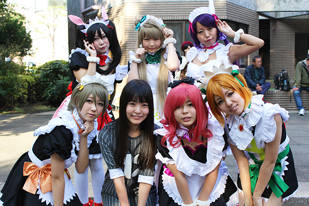 つぼみが覗くカメラの向こう側☆