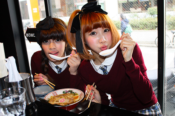 ウェザーガールズ×ラーメン