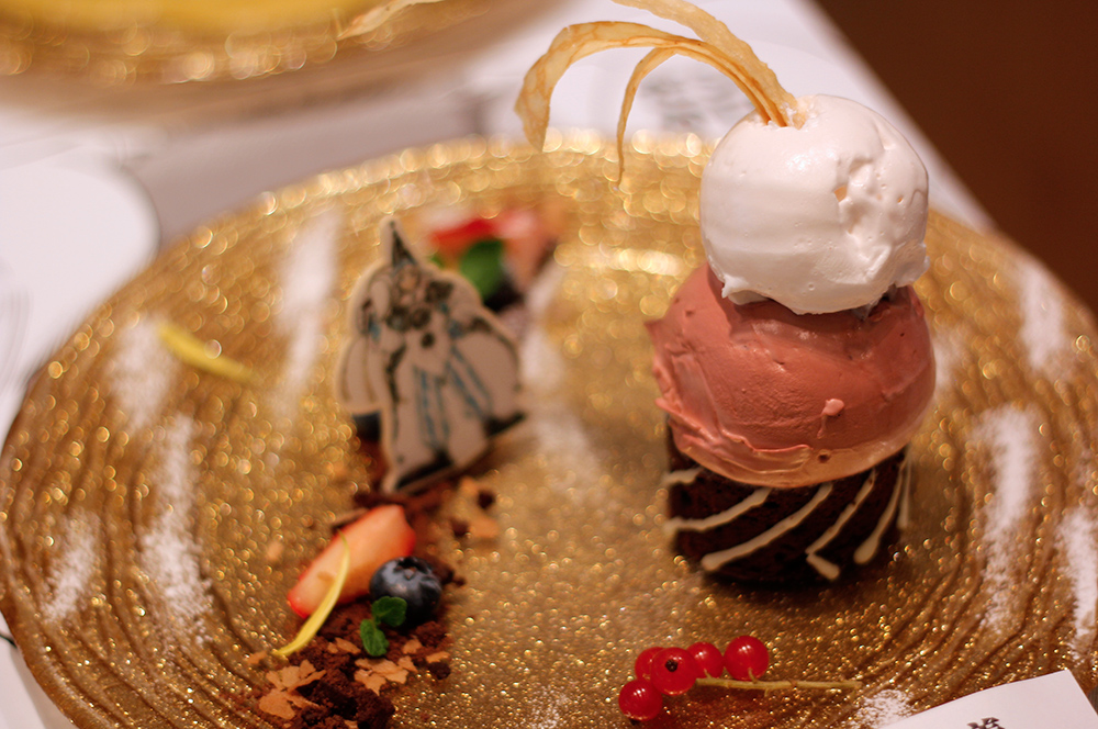 「ジャンプ展」カフェのコラボメニュー（C）安能 務・藤崎 竜／集英社