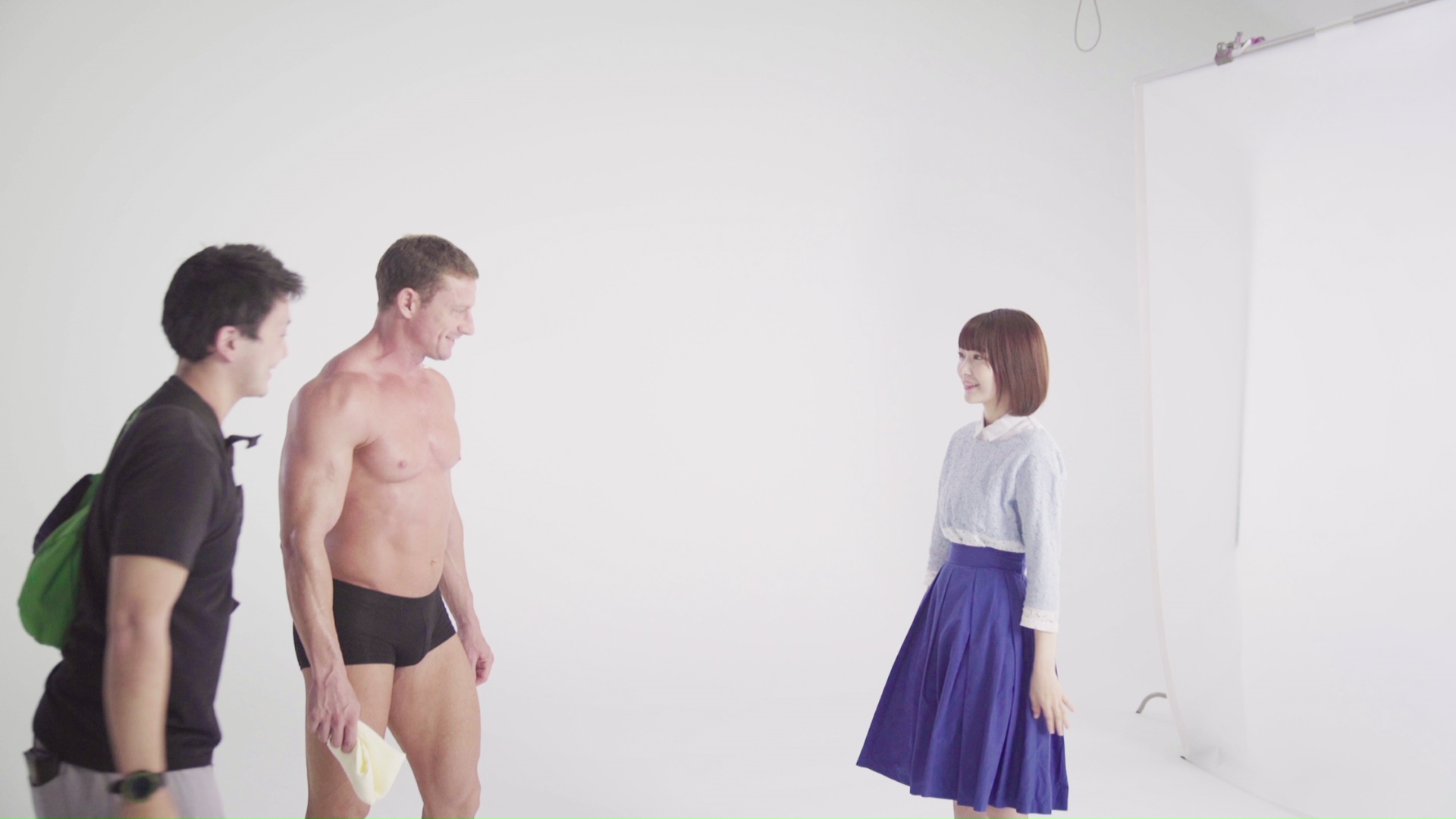マッチョとの邂逅を果たす宮脇咲良さん