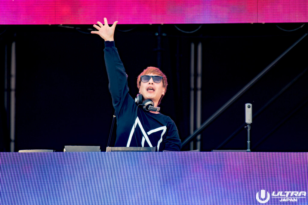 03 中田ヤスタカ (YASUTAKA NAKATA)_ULTRA JAPAN Day3_MAIN_4