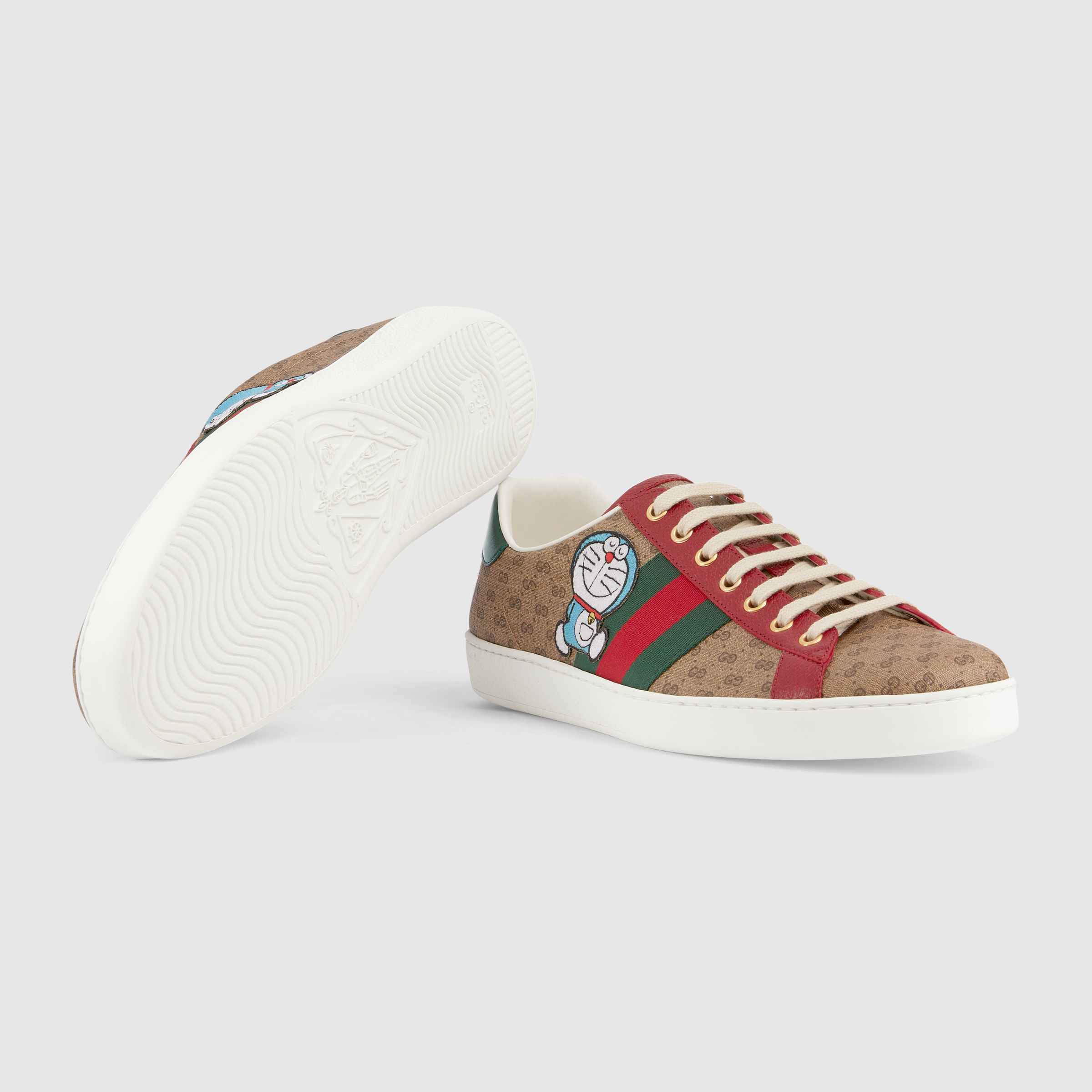 〔エース〕DORAEMON x GUCCI メンズ スニーカー／画像はGUCCI公式サイトより