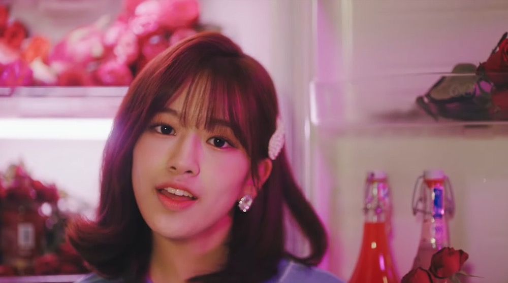 IZ*ONE「La Vie en Rose」23