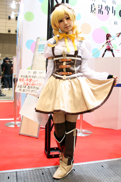 アゾンインターナショナルコスプレコンパニオン画像1b@ワンフェス2014冬