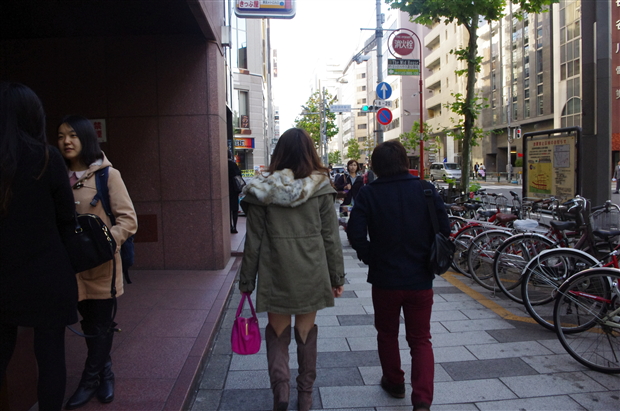 新宿御苑前