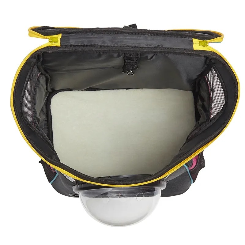 Stray X Travel Cat Backpack Limited-Edition／画像はTravel Cat販売サイトより
