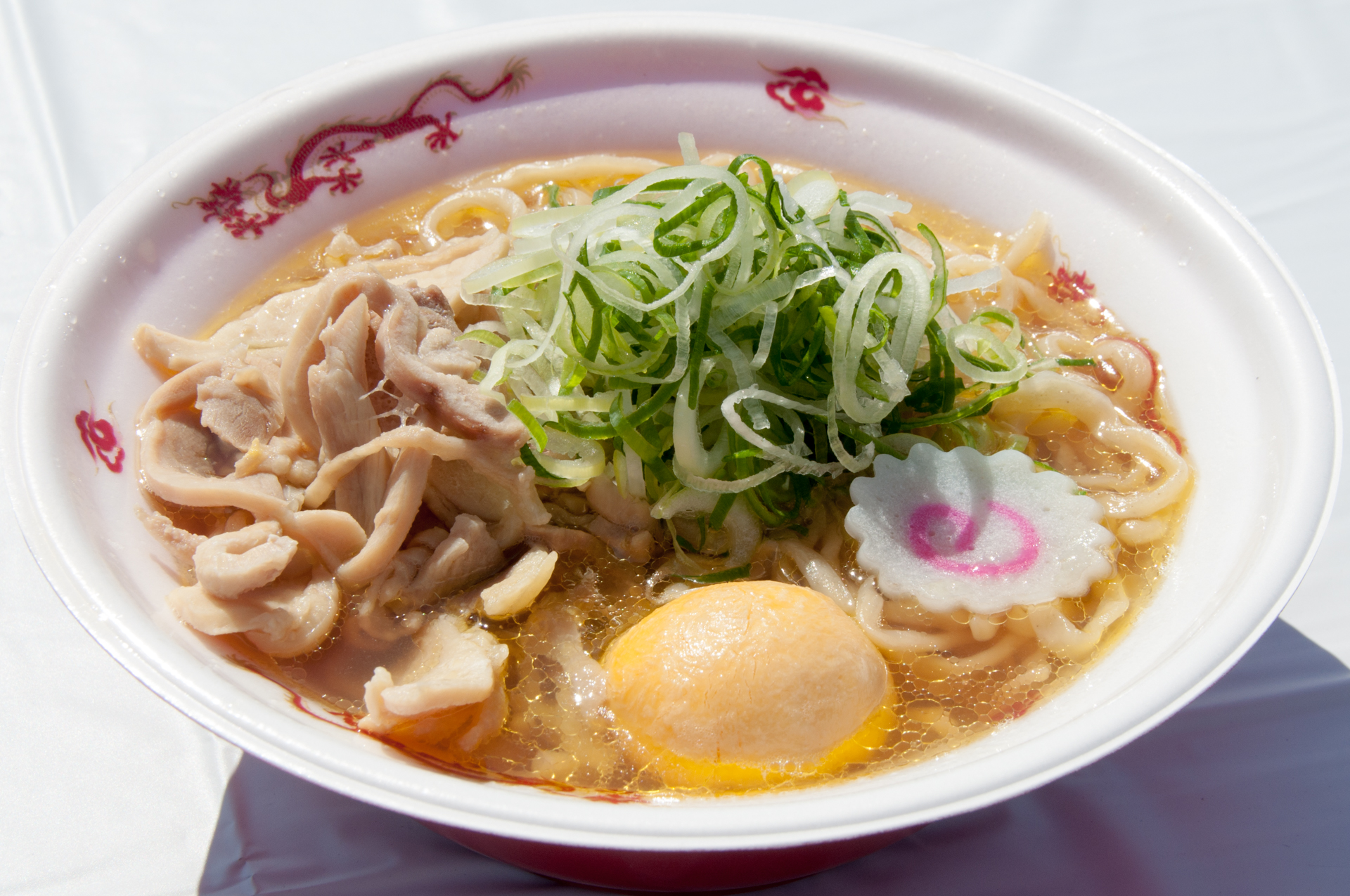 ラーメン女子博　新旬屋 麺「金の鶏中華」
