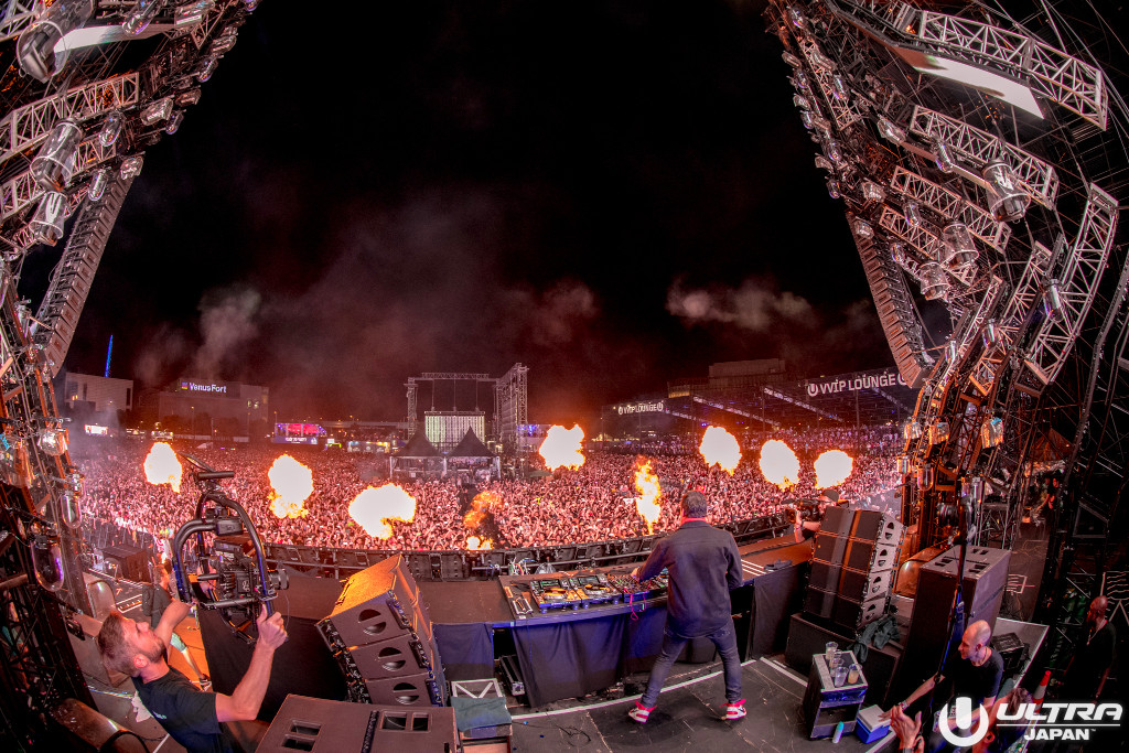 09 Tiësto_ULTRA JAPAN Day3_MAIN_6