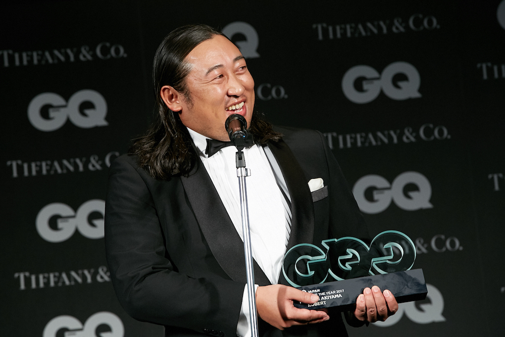 ロバート秋山さん