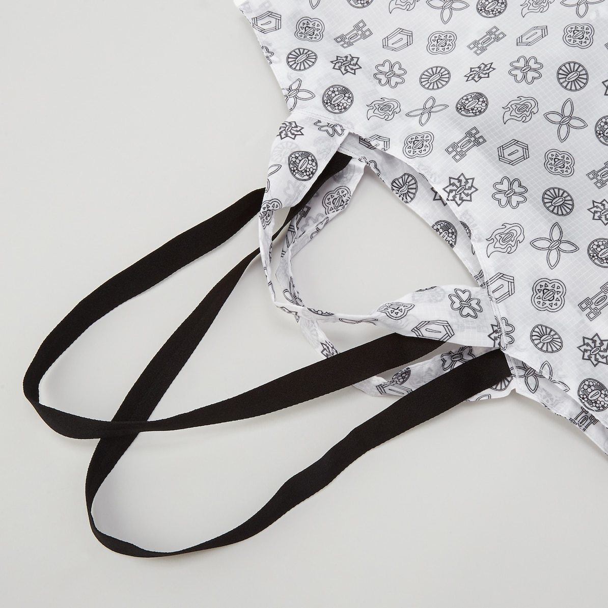 TVアニメ『鬼滅の刃』 ポケッタブルバッグ