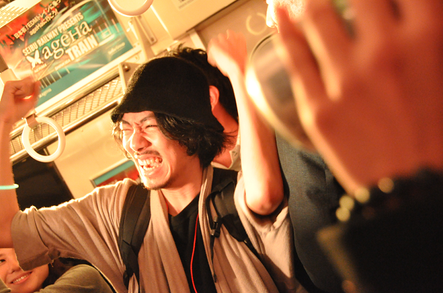 日本初のEDMトレインに乗って歴史の証人になってもうた…　なんやこのパーティー！？