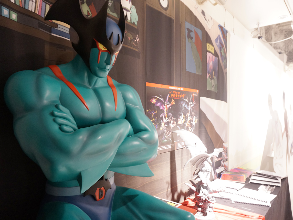 デビルマン 等身大フィギュア