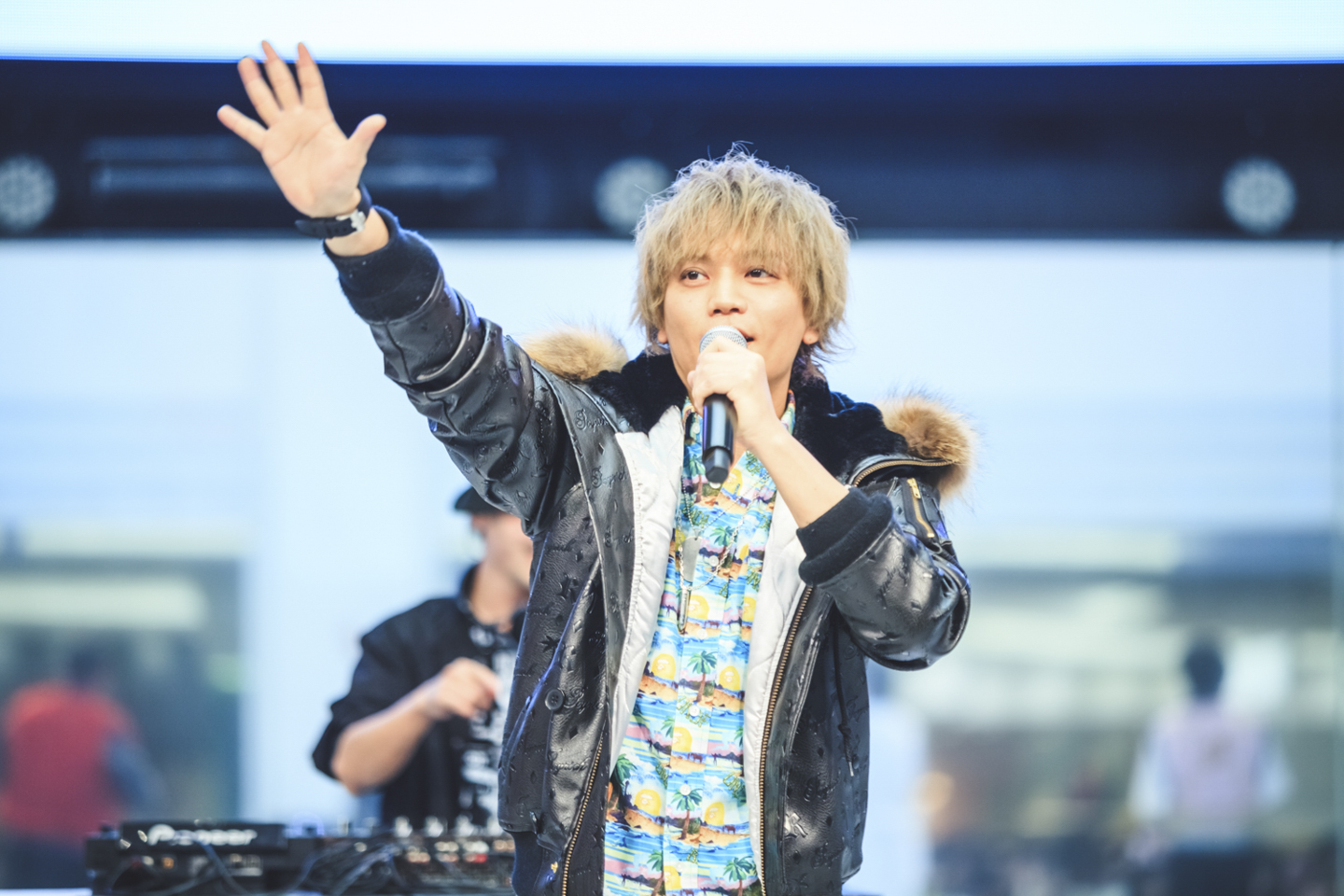 浅沼晋太郎さん