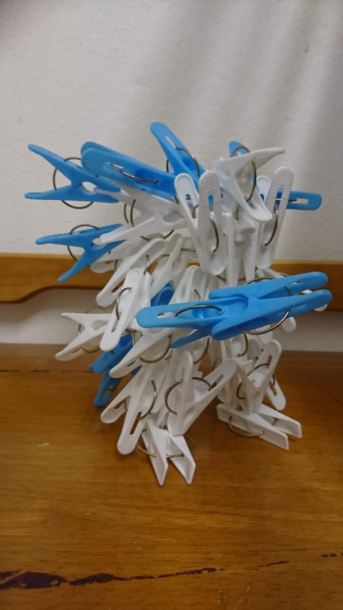 洗濯バサミロボット