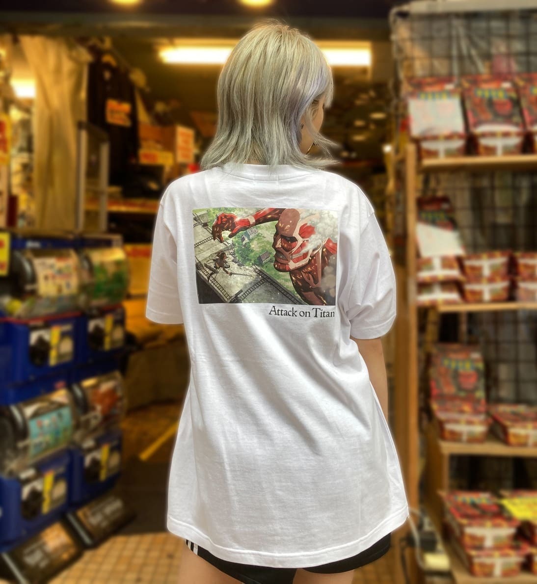 超大型巨人Tシャツ（バック）