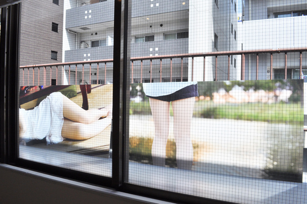 「ふともも写真の世界展」